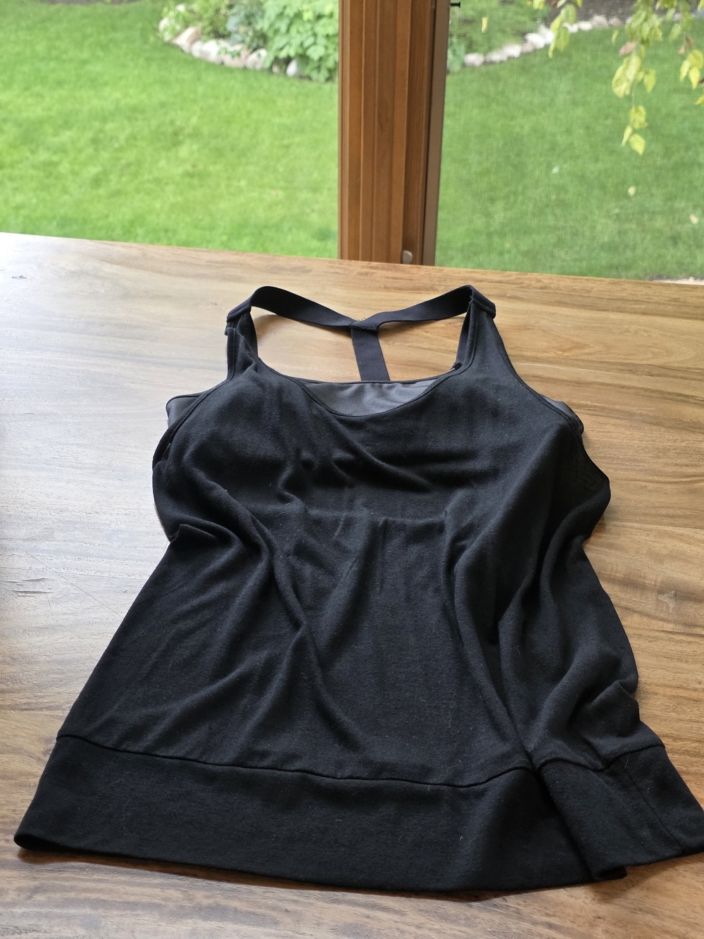 Alo Yoga 2-in-1 draped open-backtank top In Black, Women's Size Medium - Picture 2 of 6